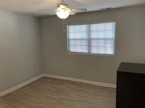 6 Clark Ct in Chapel Hill, NC - Building Photo - Building Photo