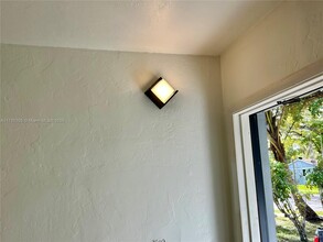 12697 NE 10th Ave-Unit -12697 in North Miami, FL - Building Photo - Building Photo