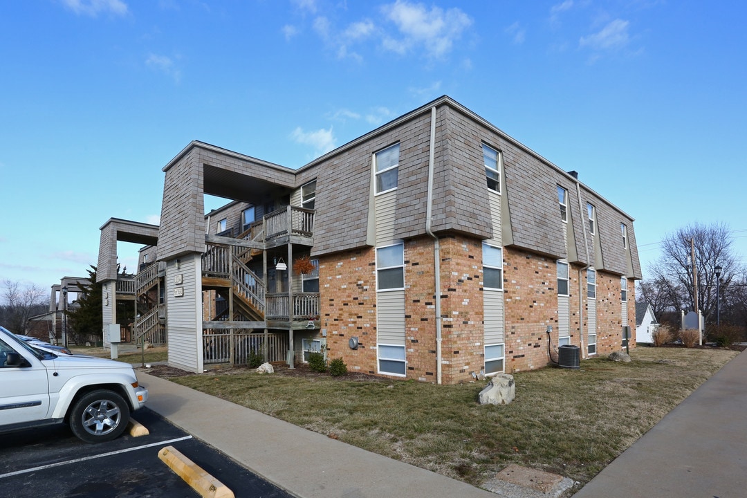 Huntley Ridge in Crystal City, MO - Building Photo