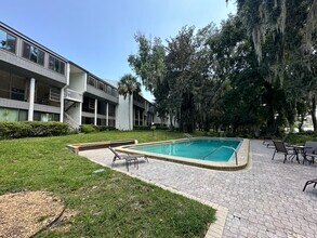 2816 SW 14th Dr in Gainesville, FL - Foto de edificio - Building Photo