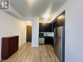 9560 Markham Rd in Markham, ON - Building Photo - Building Photo