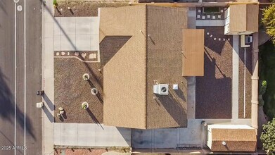 8316 W Sweetwater Ave in Peoria, AZ - Building Photo - Building Photo