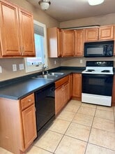1250 Balfour Dr in Anchorage, AK - Building Photo - Building Photo
