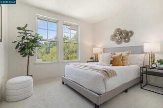 1000 Dewing Ave in Lafayette, CA - Building Photo - Building Photo