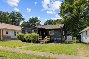 6724 2nd Ave S in Birmingham, AL - Building Photo