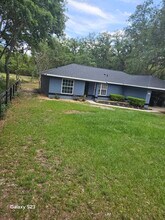 135 Fisher Way Trail in Ocklawaha, FL - Building Photo - Building Photo