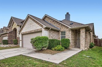 9916 Pronghorn Rd in McKinney, TX - Building Photo - Building Photo
