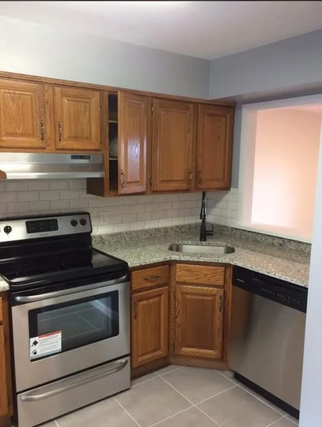property at 178 Flax Hill Rd