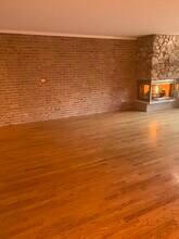 1836 Wildberry Dr in Glenview, IL - Building Photo - Building Photo