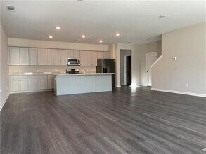 4402 Grosbeak Dr in Hoschton, GA - Building Photo - Building Photo