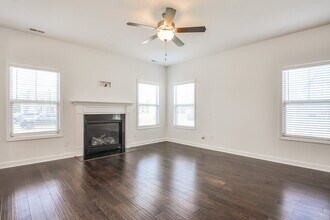 101 Bobby Ray Ct in Clayton, NC - Building Photo - Building Photo