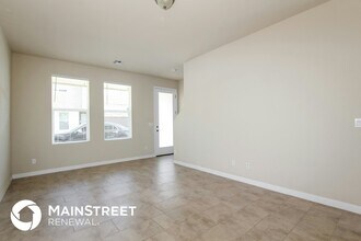 2000 N 36th St in Phoenix, AZ - Foto de edificio - Building Photo