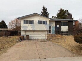 1519 Mitchell St in Laramie, WY - Building Photo
