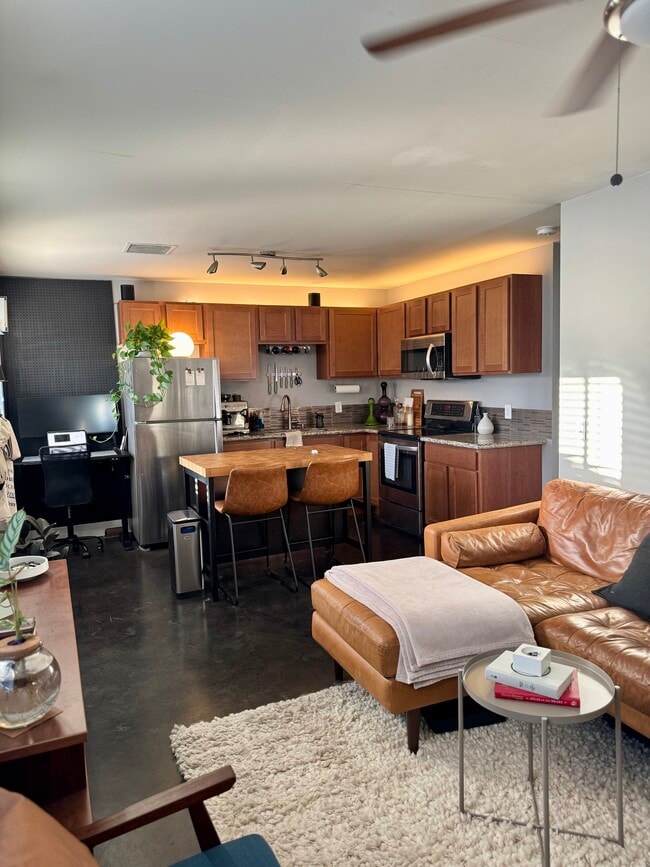 property at 1418 E Brill St