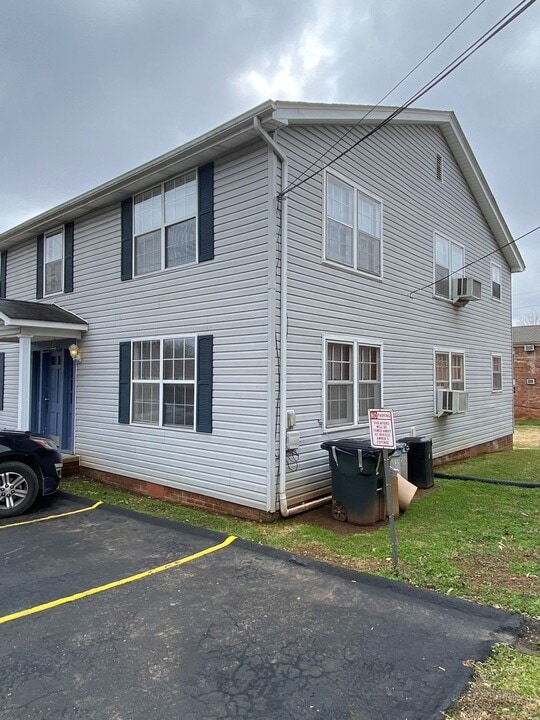 525 4th St NW in Cleveland, TN - Foto de edificio