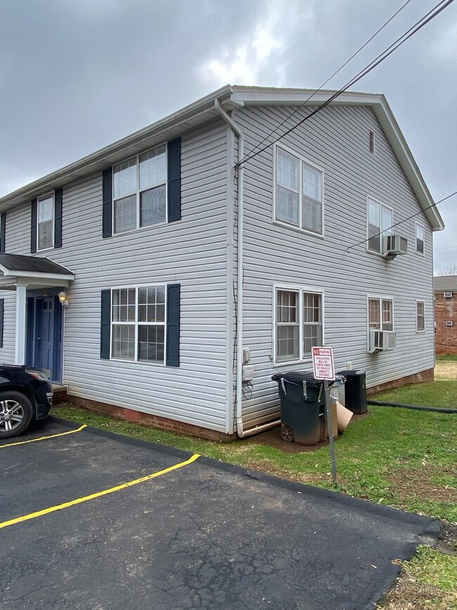 property at 525 4th St NW