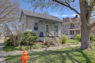 1402 14th St in Moline, IL - Building Photo