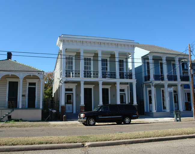 912 Jackson Ave in New Orleans, LA - Building Photo - Building Photo