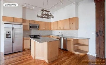 275 Conover St in Brooklyn, NY - Building Photo - Building Photo
