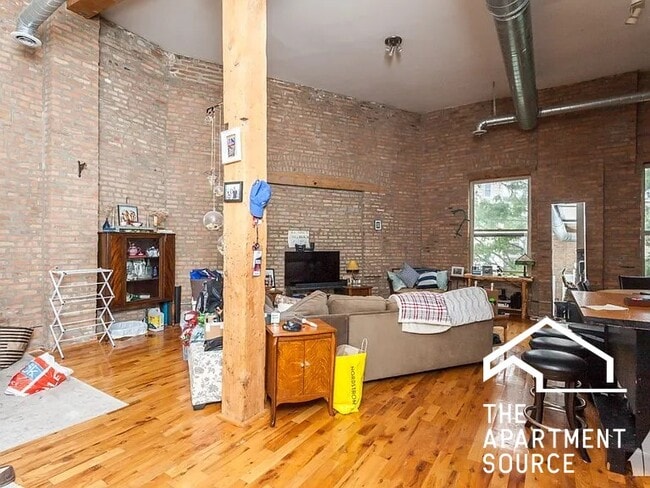 1822 S Bishop St in Chicago, IL - Foto de edificio - Building Photo