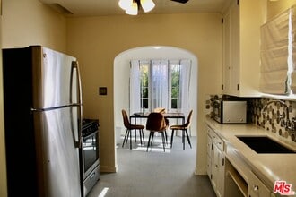 495 N 8th Ave in Upland, CA - Building Photo - Building Photo