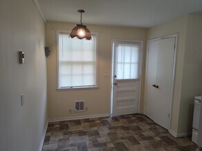 4805B Wyoming Ave, Unit 4805 B Wyoming Ave in Nashville, TN - Building Photo - Building Photo