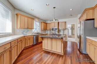 10942 SW Koller St in Tualatin, OR - Building Photo - Building Photo