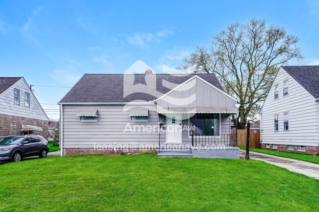 property at 14718 Reddington Ave