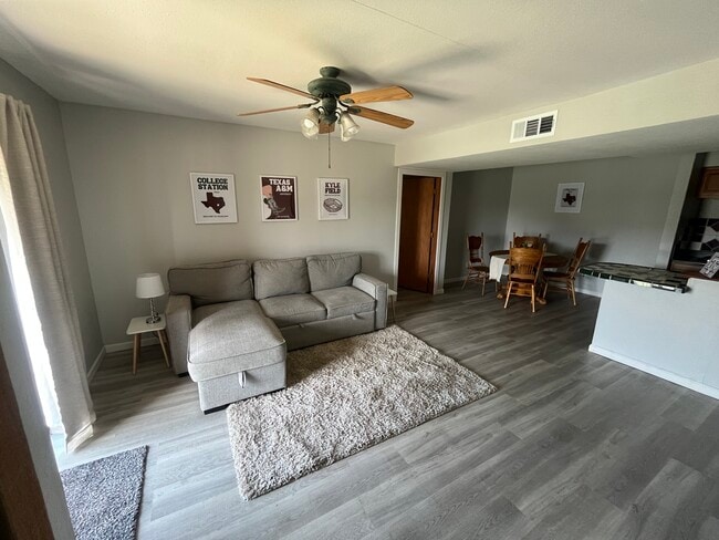 904 University Oaks Blvd, Unit 96