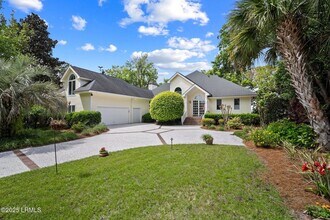 32 Sparrow Nest Point, Unit B in Saint Helena Island, SC - Building Photo - Building Photo