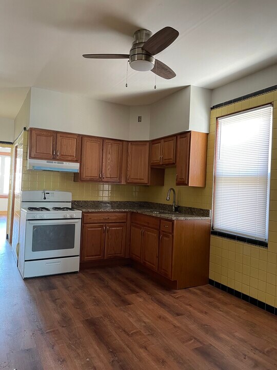 1243 W 31st St in Chicago, IL - Building Photo