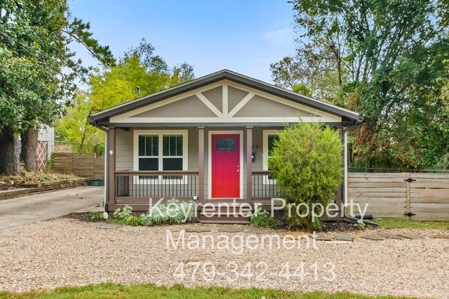 405 M.L.K. Jr Blvd in Fayetteville, AR - Building Photo - Building Photo