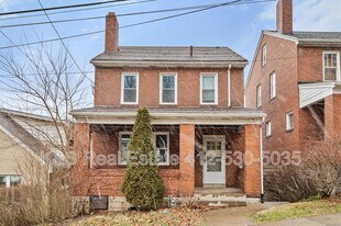 139 Sumner Ave in Pittsburgh, PA - Building Photo