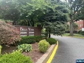 2330 Linwood Ave, Unit 5C in Fort Lee, NJ - Building Photo