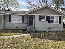 3614 Vivian Ln in Columbus, GA - Building Photo