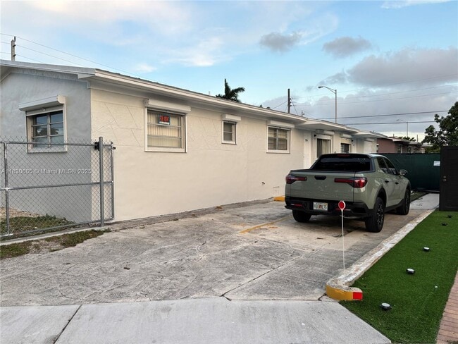 property at 994 SE 2nd Pl