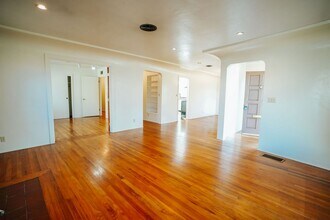 1911 H St in Eureka, CA - Building Photo - Building Photo