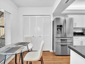 5087 Oakhill Ln in Delray Beach, FL - Building Photo - Building Photo