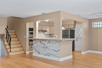 2737 Spruce St in River Grove, IL - Building Photo - Building Photo