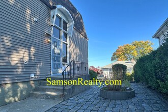 5 Woodward Ave in East Providence, RI - Building Photo - Building Photo