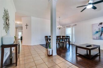 950 Badbury Ln in Grand Prairie, TX - Building Photo - Building Photo