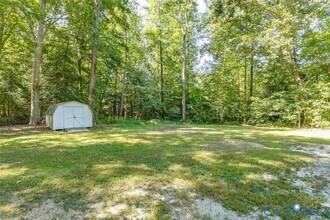 351 Dispatch Rd in Quinton, VA - Building Photo - Building Photo