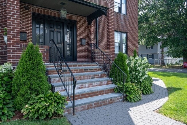 81 Butler St in Revere, MA - Building Photo - Building Photo