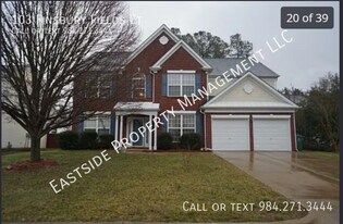 103 Finsbury Fields Ct in Cary, NC - Building Photo