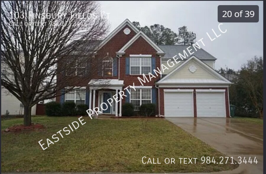 103 Finsbury Fields Ct in Cary, NC - Building Photo