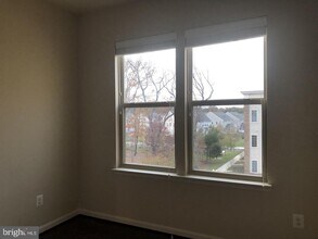 22904 Bollinger Terrace in Ashburn, VA - Building Photo - Building Photo