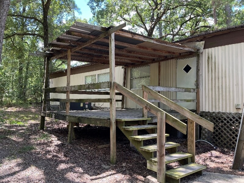 85 Young Rd in Huntsville, TX - Building Photo