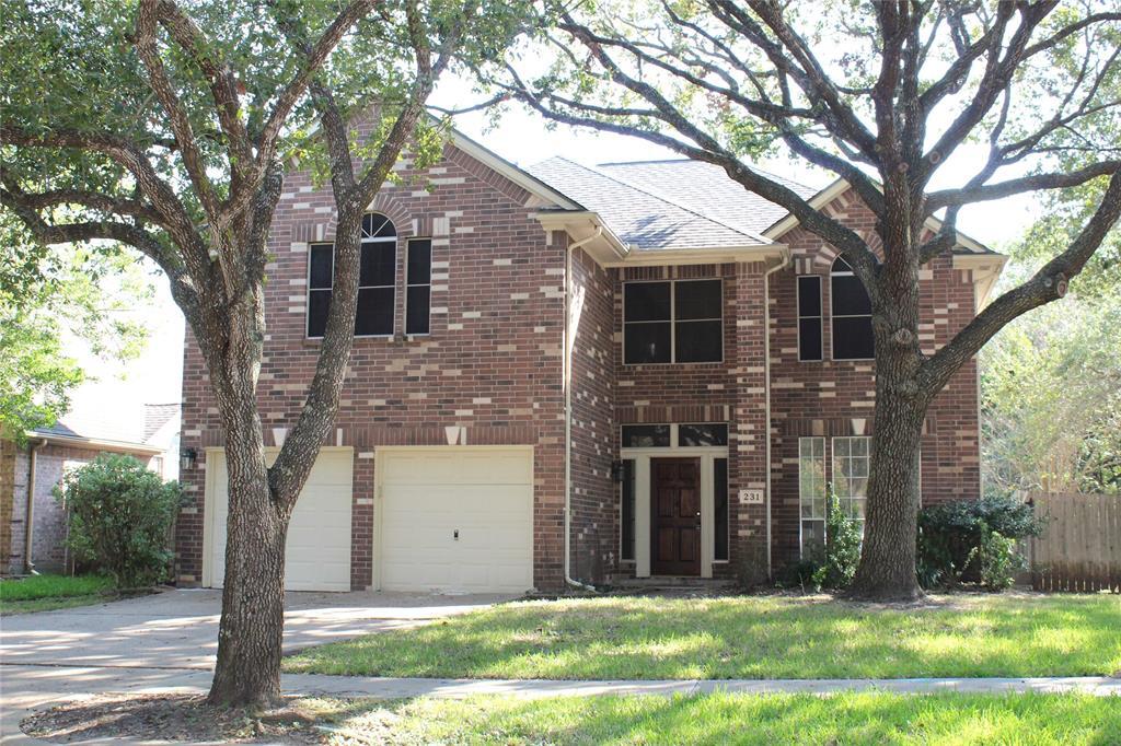 231 Darby Trails Dr in Sugar Land, TX - Building Photo