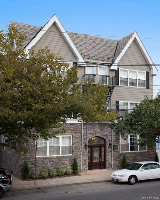 property at 1240 W Broadway