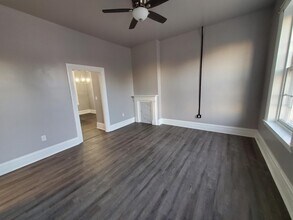 19 W Main St, Unit 4 in Middletown, PA - Building Photo - Building Photo